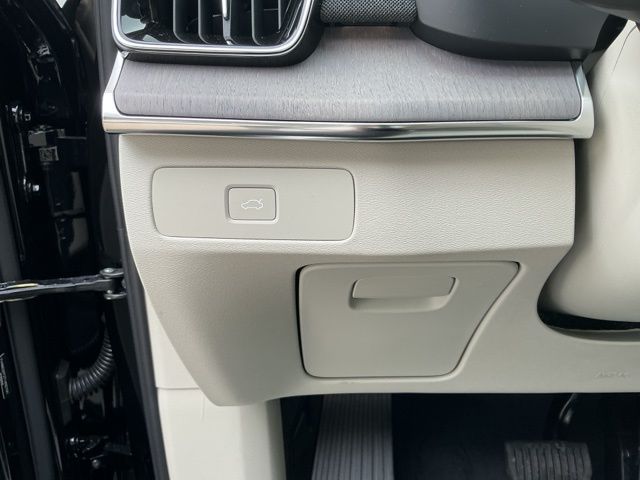 2026 Volvo XC90 Ultra - Photo 21