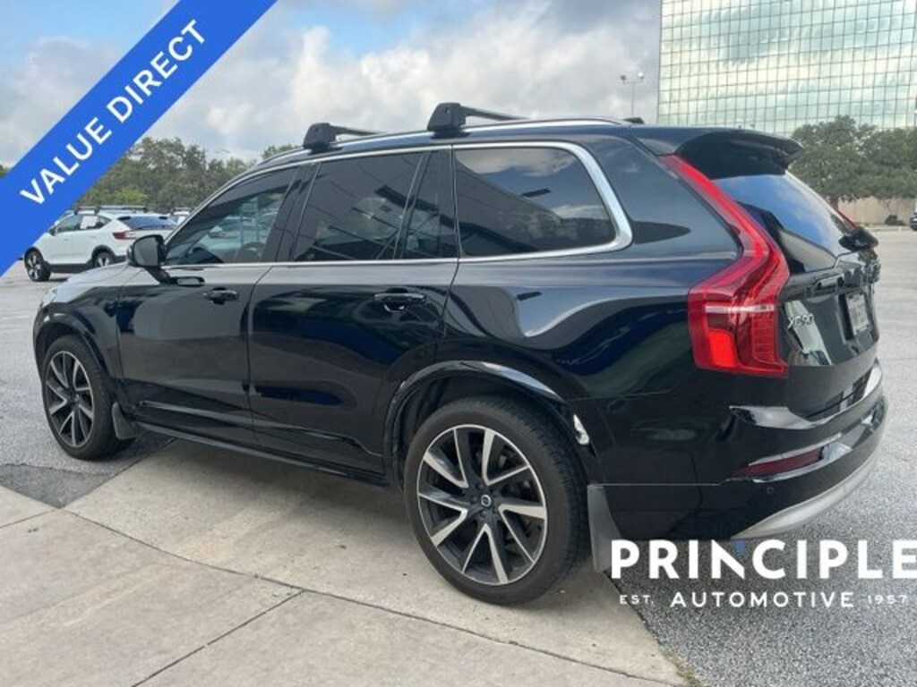 Used 2022 Volvo XC90 T6 Momentum SUV