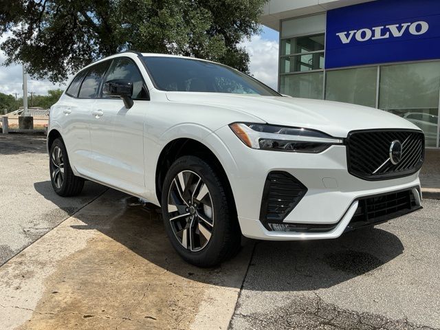New 2026 Volvo XC60 B5 Core