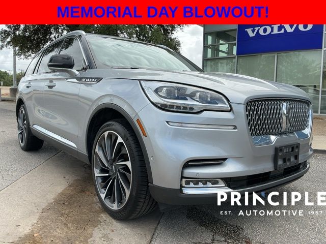 2020 Lincoln Aviator Reserve AWD's photo
