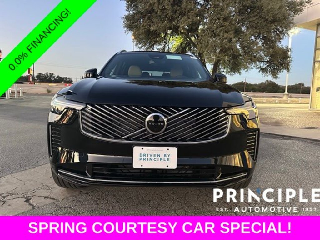 New 2026 Volvo XC90 B5 Core SUV