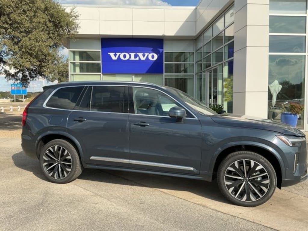 New 2026 Volvo XC90 B6 Plus 7-Seater SUV