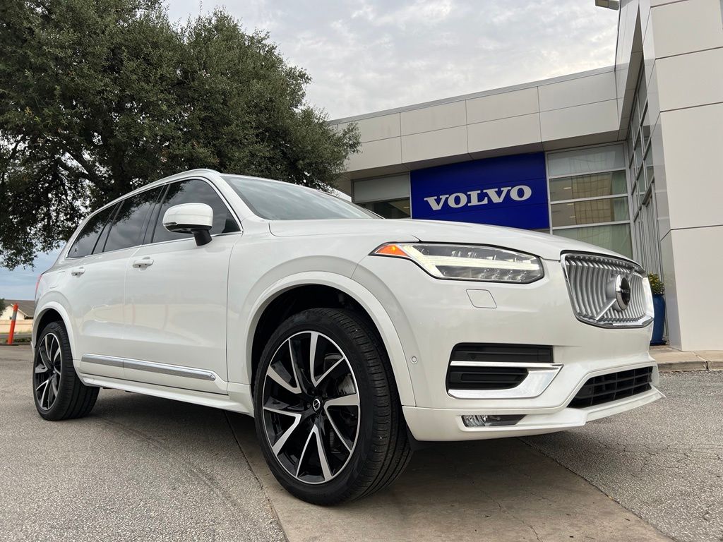 2023 Volvo XC90