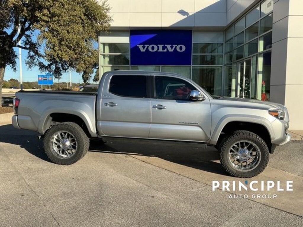 Used 2022 Toyota Tacoma Limited Truck