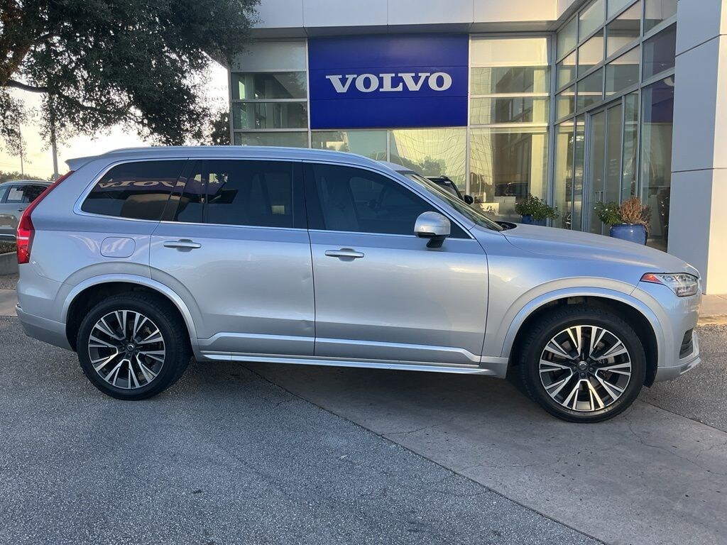 Used 2020 Volvo XC90 T5 Momentum SUV