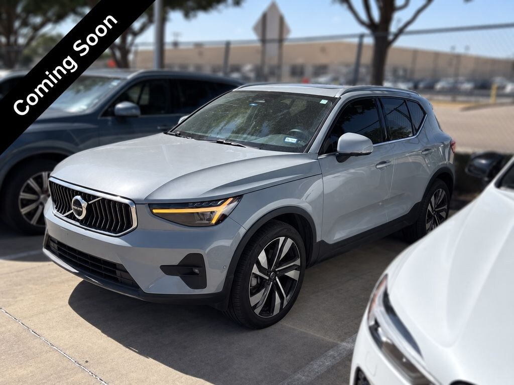 Certified 2024 Volvo XC40 B5 Plus Bright Theme SUV