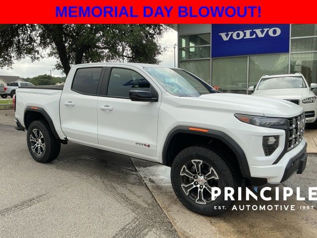 2025 GMC Canyon 4WD AT4 Crew Cab Short Box's photo
