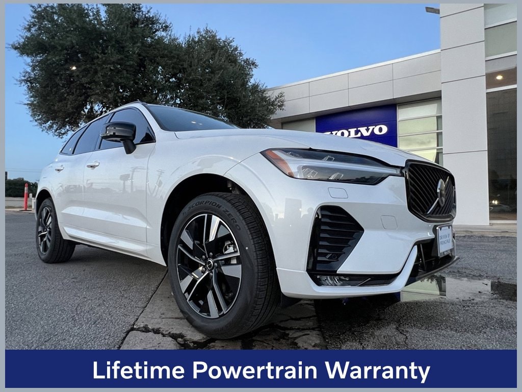 New 2026 Volvo XC60 B5 Core SUV