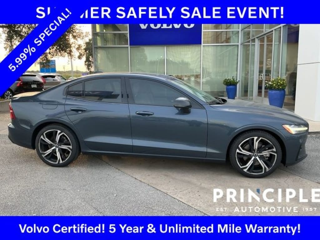 Certified 2024 Volvo S60 B5 Core Dark Theme Sedan