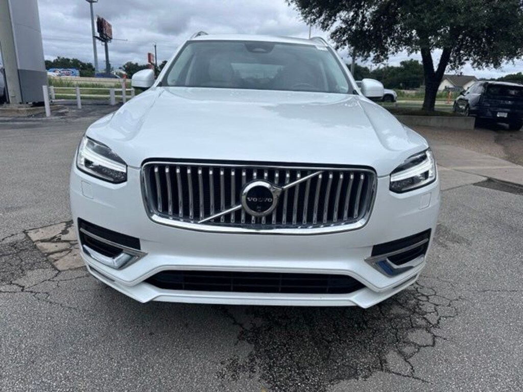 Certified 2024 Volvo XC90 B6 Plus Bright Theme 6-Seater SUV