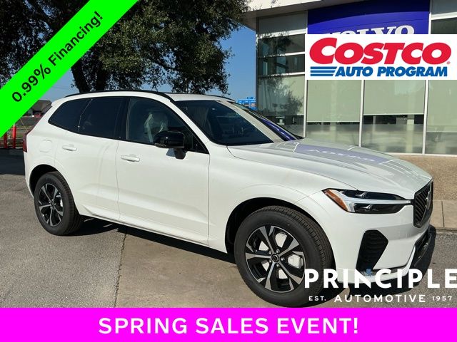 2026 Volvo XC60 B5 Core Dark AWD's photo