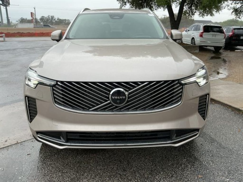 New 2026 Volvo XC90 B6 Ultra 7-Seater SUV