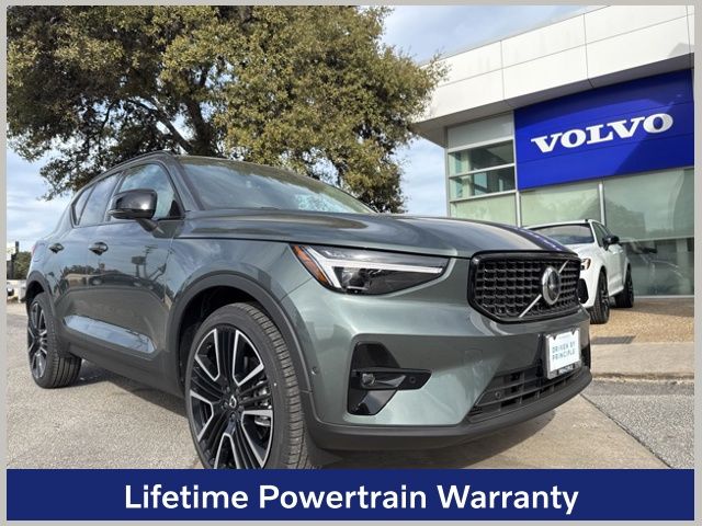 2026 Volvo XC40 B5 Ultra SUV