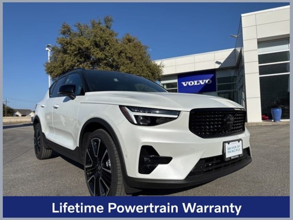 New 2026 Volvo XC40 B5 Ultra Black Edition SUV
