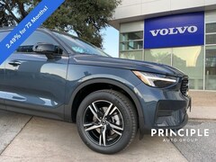 2026 Volvo XC40 B4 Core SUV