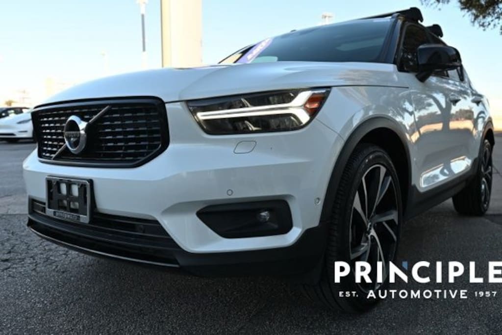 Used 2019 Volvo XC40 R-Design SUV
