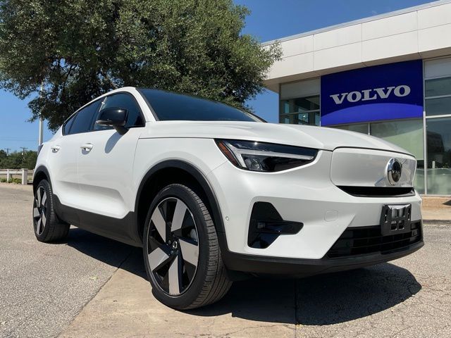 2023 Volvo C40 Recharge Pure Electric