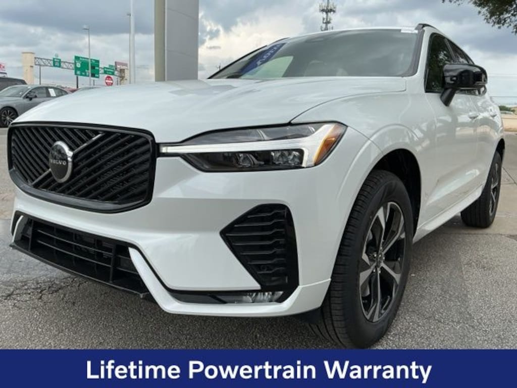 New 2026 Volvo XC60 B5 Core SUV