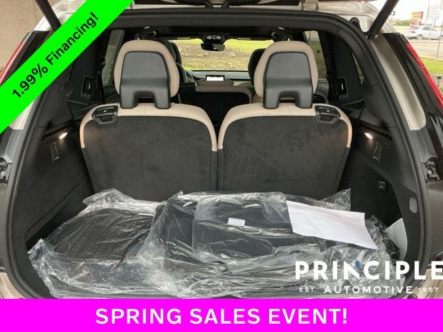 2026 Volvo XC90 Plus - Photo 34