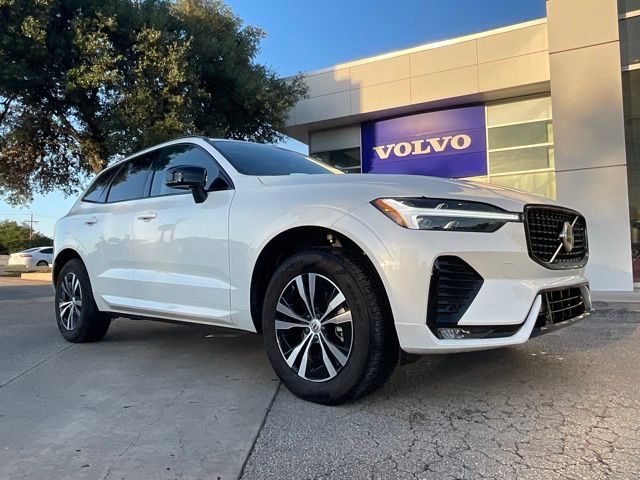 2024 Volvo XC60 B5 Core Dark Theme AWD's photo