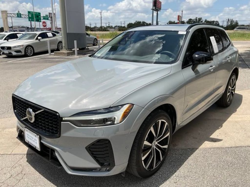 Certified 2024 Volvo XC60 B5 Plus Dark Theme SUV