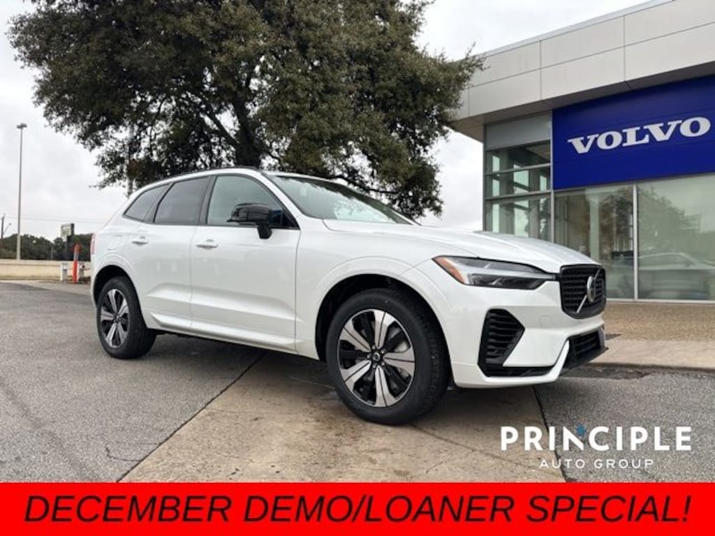 New 2025 Volvo XC60 plug-in hybrid T8 Core SUV