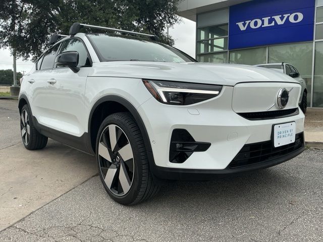 2023 Volvo C40 P8 Recharge Ultimate AWD's photo
