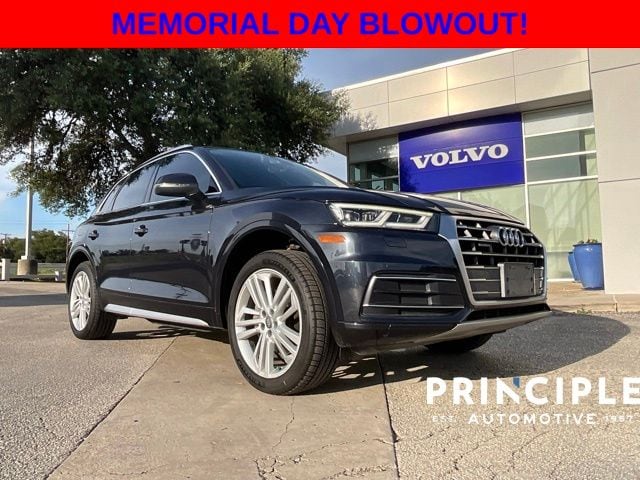 2018 Audi Q5 2.0T quattro S tronic Premium Plus's photo