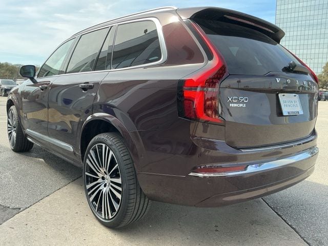 2026 Volvo XC90 Ultra - Photo 8