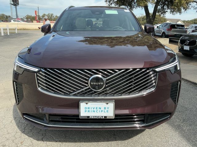 2026 Volvo XC90 Ultra - Photo 2