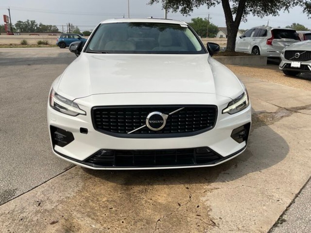 Certified 2025 Volvo S60 B5 Core Sedan