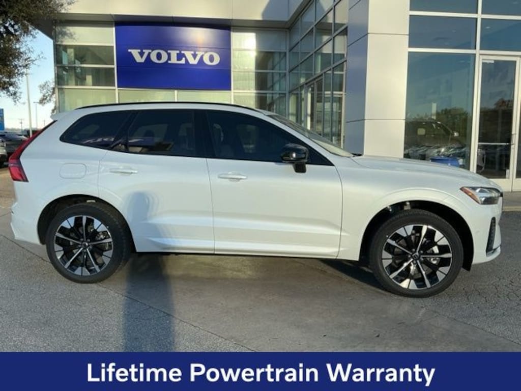 New 2026 Volvo XC60 B5 Plus SUV