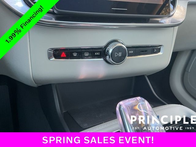 2026 Volvo XC90 Ultra - Photo 19