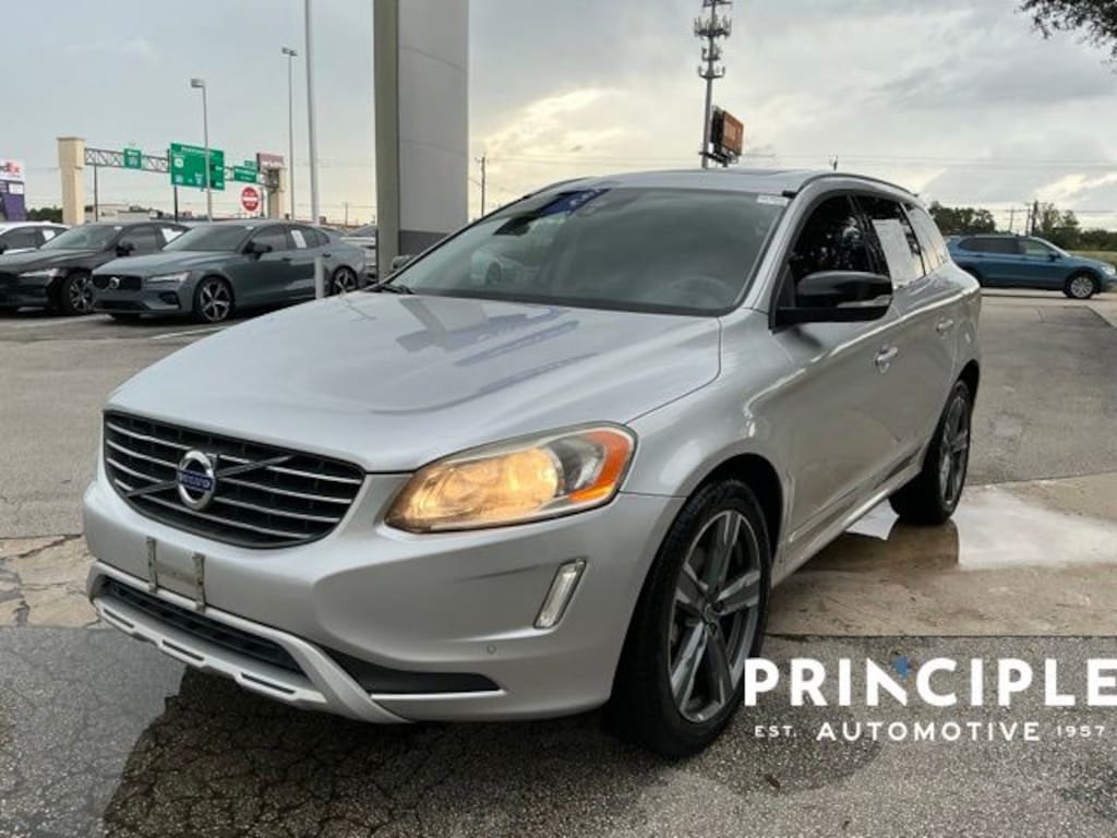 Used 2017 Volvo XC60 T5 Dynamic SUV