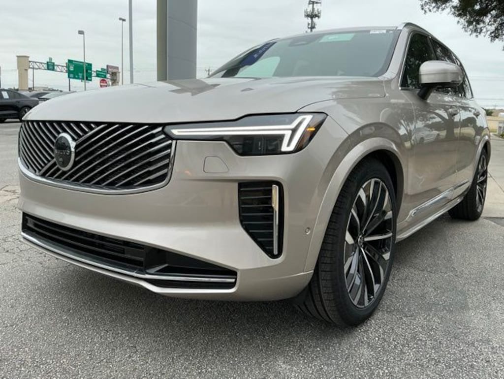 New 2026 Volvo XC90 B6 Ultra 6-Seater SUV