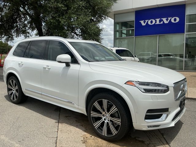 2024 Volvo XC90 B6 Plus 7-Seater Bright theme 4WD's photo