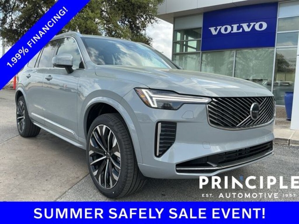 New 2026 Volvo XC90 plug-in hybrid T8 Core SUV