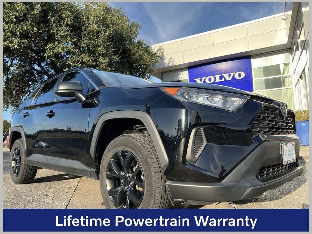 Used 2021 Toyota RAV4 LE SUV