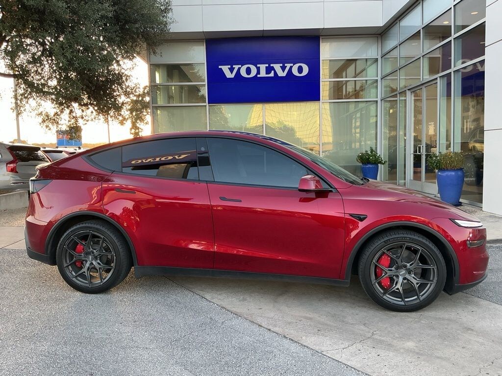 Used 2026 Tesla Model Y Long Range SUV