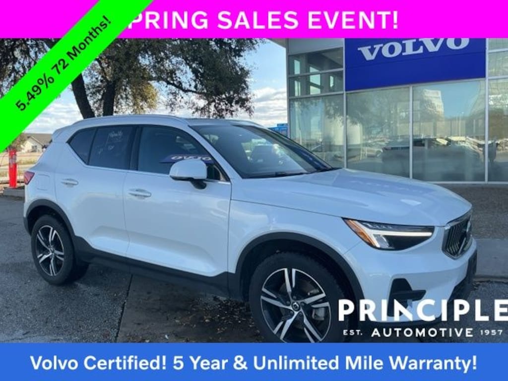 Used 2025 Volvo XC40 B5 Core SUV