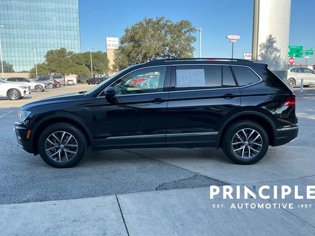 2020 Volkswagen Tiguan 2.0T SE's photo