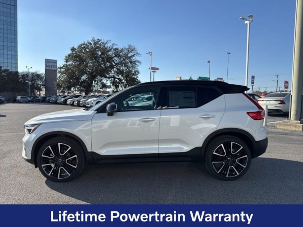 New 2026 Volvo XC40 B5 Ultra Black Edition SUV