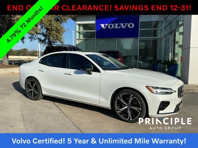 2023 Volvo S60 Plus's photo