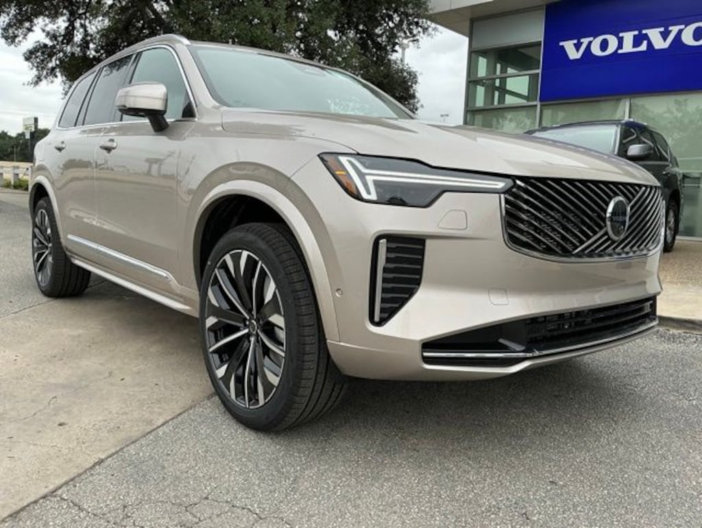 New 2026 Volvo XC90 B6 Plus 6-Seater SUV