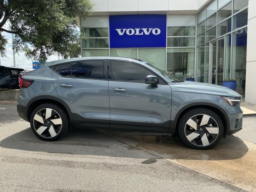 Certified 2023 Volvo C40 Recharge Pure Electric Ultimate SUV
