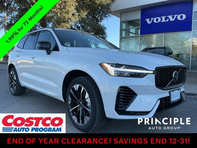 2026 Volvo XC60 Plus's photo