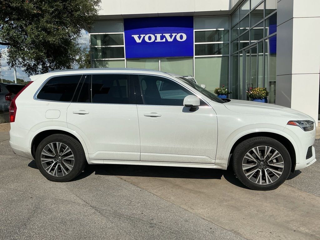 Used 2021 Volvo XC90 T6 Momentum SUV