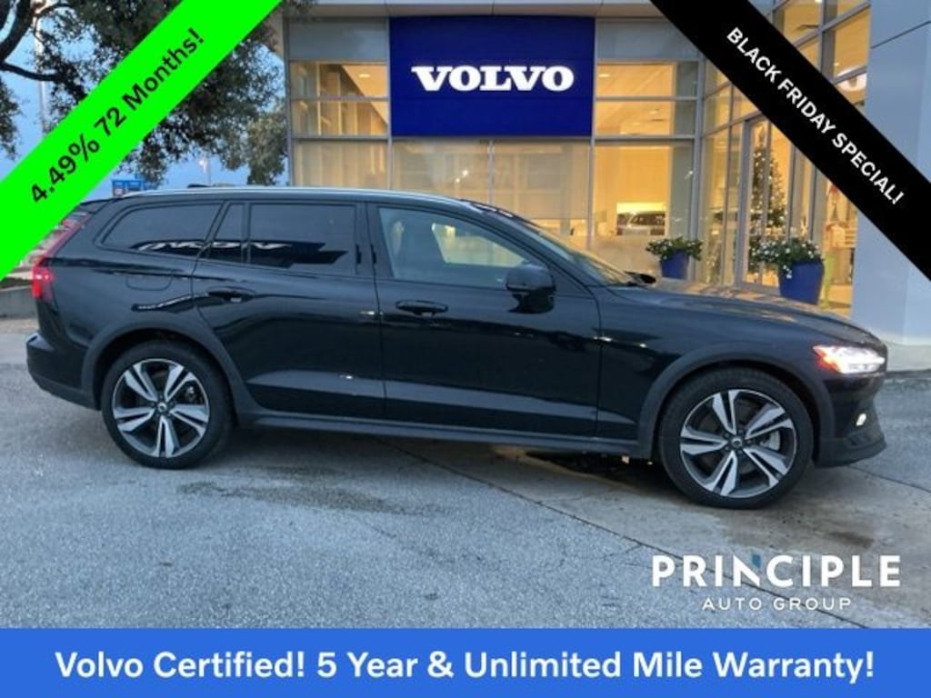 Certified 2025 Volvo V60 Cross Country B5 Plus Wagon