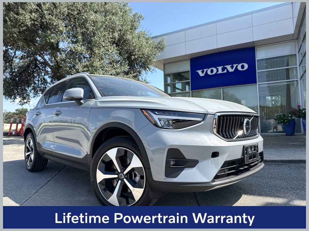 2024 Volvo XC40