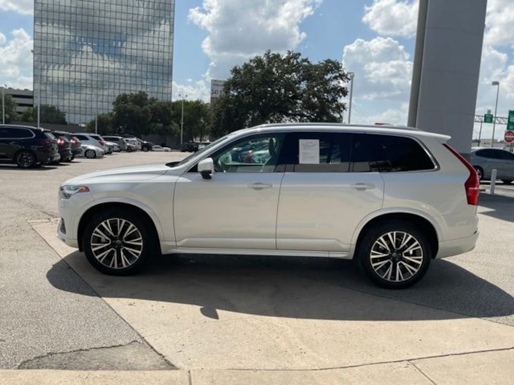 Certified 2022 Volvo XC90 T5 Momentum SUV